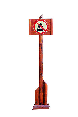 포토 JPG 해외이미지 불 경고 사람없음 목재 위험 사인 고립 생태학 해외202004 해외포토 자연요소 나무 교육 컨셉 재료 파일형식 이미지허브