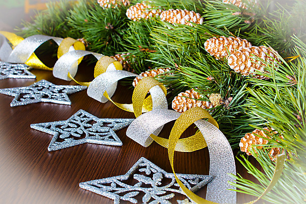 포토 JPG 해외이미지 나무 디자인 계절 행복 별 리본 백그라운드 크리스마스 겨울 패턴 공 자연 휴가 새로움 새해 선물 사람없음 목재 장식 빨간색 초록색 빛 장난감 크리스마스트리 얼음 화환 흰색 나뭇가지 축하 신용카드 눈송이 황금 소프트포커스 12월 연도 질감 전나무 해외202004 해외포토 자연요소 식물 기념일 꽃 감정 컬러 컨셉 무늬 재료 눈_날씨 촬영기법 금융 날짜 생태계 파일형식 이미지허브