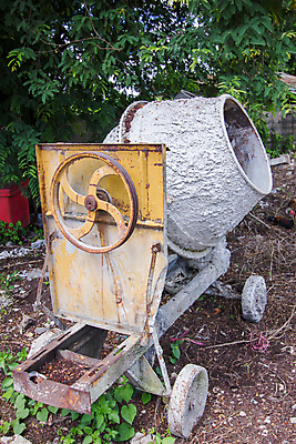 포토 JPG 해외이미지 산업 백그라운드 태국 사람없음 건물 금속 기계 카트 장비 공구 업무 바퀴 혼합 철 믹서 드럼 시멘트 모터 개발 섞기 옛날 콘크리트 해외202004 해외포토 건축물 아시아 재질 타악기 도구 작업 파일형식 이미지허브