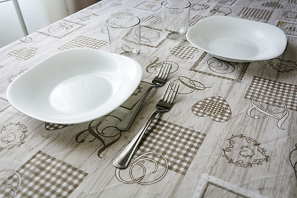 포토 JPG 해외이미지 식기 접시 음식 백그라운드 포크 유리 탁자 사람없음 내부 장식 빛 세트 금속 주방 식당 숟가락 식사 저녁식사 장비 식탁보 흰색 기구 축하 도자기 칼 우아함 아침식사 은색 배열 서비스 서빙 설정 점심식사 접수 정중 철강 해외202004 해외포토 컬러 가구 컨셉 재질 수저 상점 파일형식 이미지허브