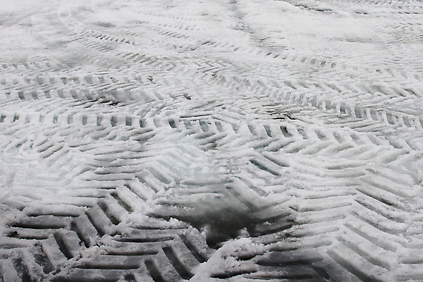 포토 JPG 해외이미지 백그라운드 지도 겨울 패턴 사람없음 얼음 추위 흰색 질감 타이어 트랙 압력 각인 해외202004 해외포토 자연요소 계절 컬러 무늬 파일형식 이미지허브