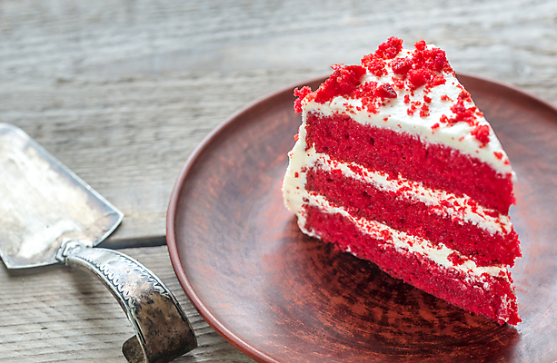 포토 JPG 해외이미지 실내 사람없음 조각케이크 나무접시 나무배경 해외202004 레드벨벳 해외포토 접시 백그라운드 디저트 내부 케이크 파일형식 이미지허브