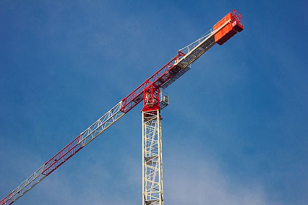 포토 JPG 해외이미지 산업 비즈니스 교통시설 하늘 사람없음 건물 빨간색 파란색 탑 금속 기계 장비 공구 도시 업무 큼 철 기중기 리프트 무거움 공학 개발 고립 리프팅 철강 해외202004 해외포토 건축물 교육 컬러 교통 재질 도구 작업 중장비 무게 크기 시설 파일형식 이미지허브