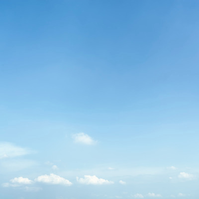 포토 JPG 해외이미지 구름 백그라운드 자연 하늘 날씨 사람없음 야외 가로 파란색 빛 컬러풀 햇빛 흰색 오픈 정사각형 솜털 파스텔톤 화창 카피스페이스 해외202004 해외포토 자연요소 도형 컬러 태양 공백 생태계 파일형식 이미지허브