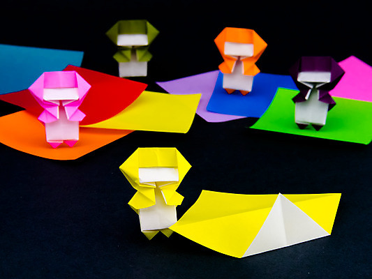 포토 JPG 해외이미지 전통 디자인 꽃 종이 문화 어린이 분홍색 하늘색 오렌지 가족 놀이 숙이기 미술 사람없음 빨간색 초록색 파란색 친구 컬러풀 갈색 노란색 일본 보라색 가르침 종이접기 만들기 닌자 접기 핸드메이드 해외202004 해외포토 식물 교육 아시아 컬러 포즈 과일 관계 모션 문화예술 사람 파일형식 이미지허브