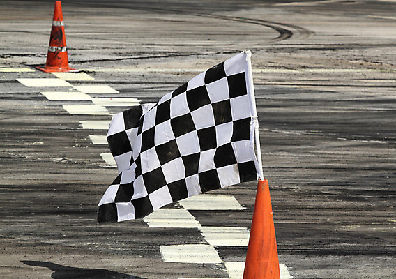 포토 JPG 해외이미지 도로 선 스포츠 백그라운드 자동차 사람없음 경쟁 흰색 깃발 레이싱 우승 끝 속도 체크무늬 순환 위치 봉 바둑 모터 종료 마지막 선로 자동 챔피언 필승 해외202004 해외포토 길 육상교통 컬러 컨셉 무늬 교통시설 모션 놀이 시합 최고 파일형식 이미지허브