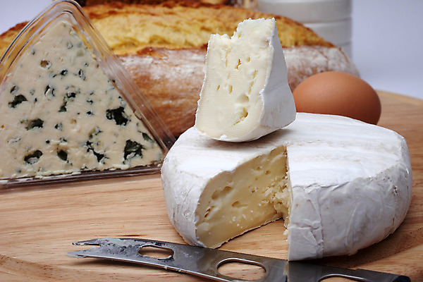 포토 JPG 해외이미지 접시 음식 빵 조각 재료 부분 아침 치즈 건강 요리 사람없음 목재 식사 우유 신선 조미료 구멍 변화 아침식사 상품 큼 자르기 먹기 스위스 크림 속도 준비 내추럴 프랑스어 식품점 칼슘 해외202004 해외포토 주간 나무 문자 식기 유럽 컨셉 모션 유제품 상점 크기 향미료 파일형식 이미지허브