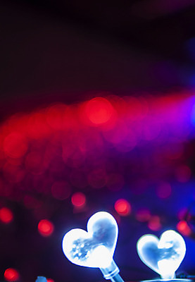 포토 JPG 해외이미지 디자인 결혼 백그라운드 패턴 전구 벽지 추상 조명 기념 발렌타인데이 사랑 사람없음 장식 빛 컬러풀 파티 기쁨 하트 축하 점 원형 화려 우아함 질감 보케 마법 빛망울 광 블러 해외202004 해외포토 모양 도형 감정 컬러 컨셉 무늬 데이이벤트 이벤트 파일형식 이미지허브