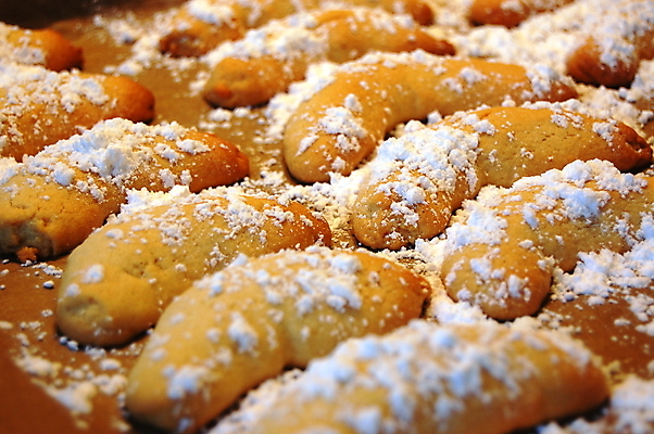 포토 JPG 해외이미지 음식 크리스마스 겨울 휴가 디저트 주택 사탕 사람없음 쿠키 케이크 빵집 신선 뜨거움 황금 닫기 오븐 X 설탕 굽기 페스츄리 해외202004 해외포토 알파벳 계절 기념일 빵 모션 건물 상점 가전제품 구이 파일형식 이미지허브