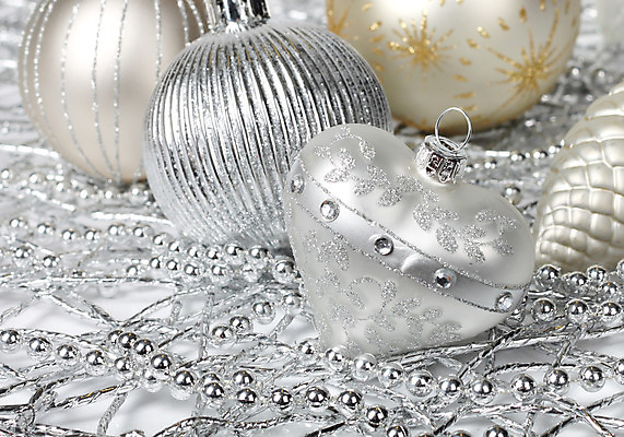 포토 JPG 해외이미지 전통 계절 백그라운드 크리스마스 겨울 공 유리 휴가 사람없음 장식 빛 축제 장식볼 흰색 하트 황금 은색 묘사 원뿔 카피스페이스 해외202004 해외포토 모양 도형 기념일 컬러 재질 공백 파일형식 이미지허브