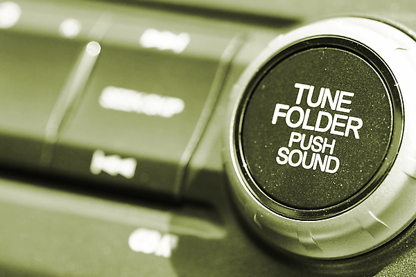 포토 JPG 해외이미지 음악 백그라운드 컨셉 자동차 버튼 추상 기술 사람없음 내부 전자제품 빛 금속 소리 듣기 회색 닫기 볼륨 매끈함 오디오 시끄러움 스테레오 계기판 자동 제어 프로그래밍 프로그램 플레이어 하드웨어 해외202004 해외포토 육상교통 컬러 무늬 모션 재질 문화예술 컴퓨터 작업 감각 개발 파일형식 이미지허브