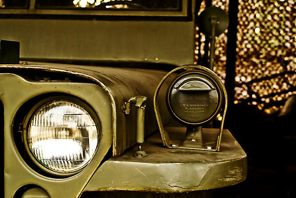 포토 JPG 해외이미지 전통 유럽 도로 무기 여행 유니폼 교통시설 자동차 군대 사람 성인 취미 사람없음 야외 세계 힘 장비 운전 수확 바퀴 역사 그릴 땅 지프 묘사 복고 군용 전쟁 진흙 육군 짐차 병정 모터 오프로드 자동 스타일 해외202004 해외포토 옷 나라 길 육상교통 교통 농업 모션 승용차 주방용품 시설 파일형식 이미지허브