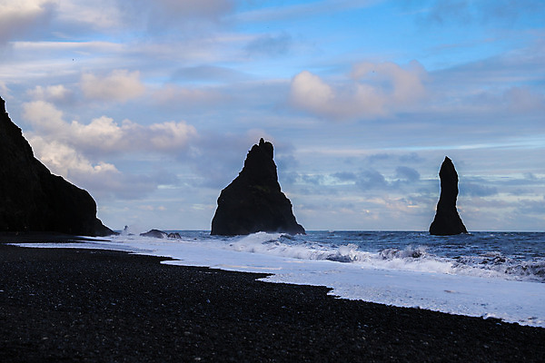 포토 JPG 해외이미지 모래 파도 바다 여행 자연 아이슬란드 풍경 사람없음 야외 물 검은색 빙하 화산 용암 대서양 현무암 해외202004 해외포토 자연요소 유럽 컬러 산 생태계 화산암 파일형식 이미지허브