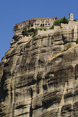 포토 JPG 해외이미지 전통 기독교 종교 여행 자연 하늘 휴가 산 파노라마 풍경 사람없음 야외 관광지 교회 침묵 기도 기둥 영혼 역사 고독 승려 그리스 과거 사암 천국 멀리 수녀원 옛날 웅장함 혼자 메테오라 해외202004 해외포토 건축 감정 유럽 컨셉 종교건축 촬영기법 건물 소리 세계문화유산 돌_바위 성직자 생태계 파일형식 이미지허브