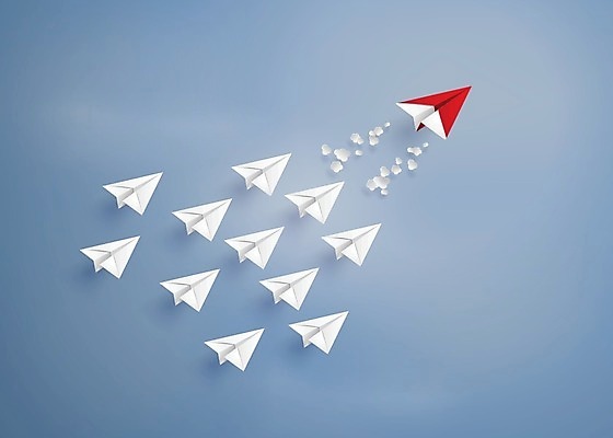 EPS 해외이미지 종이 컨셉 일러스트 비즈니스 가이드 CEO 교실 성공 비행기 안내 빨간색 세트 경쟁 흰색 우승 그룹 군중 대표 방향 항공 사인 경영자 리더 종이접기 비전 격려 경영 대패 승자 접기 특별함 필승 해외202004 해외일러스트 직업 교육 감정 컬러 학교 항공교통 모션 대중교통 사람 최고 파일형식 벡터 이미지허브