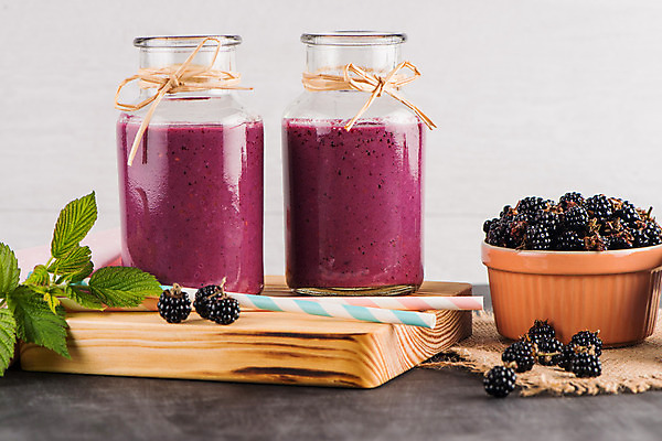 포토 JPG 해외이미지 열매 음료 음식 분홍색 백그라운드 다이어트 과일 유리 탁자 딸기 건강 사람없음 목재 빨간색 초록색 여름 주스 우유 수확 시골 신선 항아리 달콤 아침식사 상쾌 유기농 블루베리 산딸기 요거트 떨림 단백질 스무디 디톡스 해외202004 해외포토 나무 식물 웰빙 계절 감정 컬러 가구 농업 재료 모션 재질 유제품 식사 도자기 맛 영양소 파일형식 이미지허브