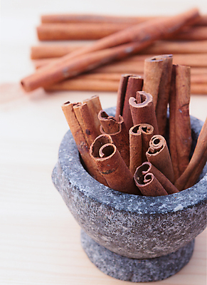 포토 JPG 해외이미지 식물 계절 커피 백그라운드 재료 태국 자연 건조 건강 요리 동양인 사람없음 목재 장식 빨간색 약 갈색 주방 스파 회색 기구 공구 마사지 양념 조미료 맛 혼합 허브 향신료 준비 유기농 아로마 그라인더 갈기 향 카레 아로마테라피 테라피 내추럴 막자 시나몬 해외202004 해외포토 나무 웰빙 아시아 음료 음식 컬러 컨셉 의학 인종 뷰티 도구 생태계 커피용품 향미료 파일형식 이미지허브