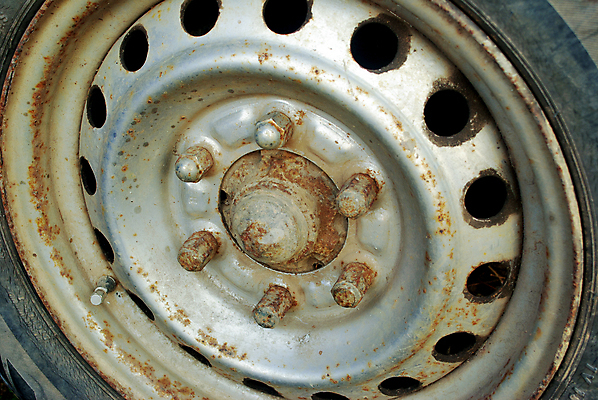 포토 JPG 해외이미지 산업 비즈니스 장신구 부분 공장 교통시설 자동차 실내 안전 사람없음 내부 세트 힘 기계 손상 장비 에너지 바퀴 수리 제조 정상 위험 묘사 오브젝트 서비스 타이어 고정 엔진 정비공 공학 모터 유지 깨짐 옛날 자동 철강 캘리퍼스 헬프 해외202004 해외포토 교육 육상교통 교통 컨셉 공업 공구 도움 기술자 시설 파일형식 이미지허브