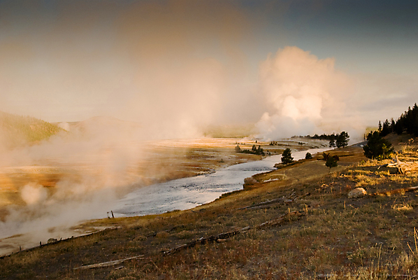 포토 JPG 해외이미지 주간 여행 자연 풍경 사람없음 야외 가로 강 일출 계곡 미국 안개 수증기 신비 생태학 와이오밍 해외202004 해외포토 자연요소 교육 컨셉 북아메리카 날씨 노을 생태계 파일형식 이미지허브