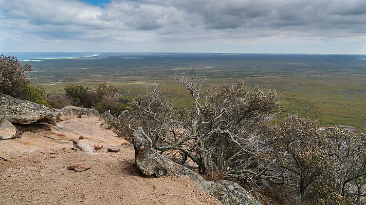 포토 JPG 해외이미지 구름 여행 자연 하늘 휴가 산 파노라마 국립공원 풍경 사람없음 야외 여름 관광지 환경 트래킹 하이킹 시골 황무지 호주 정상 언덕 생태계 암초 흐림 오지 절정 산맥 해외202004 해외포토 자연요소 계절 공원 레저 날씨 촬영기법 오세아니아 파일형식 이미지허브