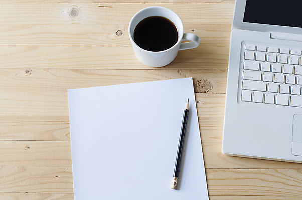 포토 JPG 해외이미지 교육 종이 커피 음료 백그라운드 비즈니스 탁자 아침 주택 사람없음 목재 컵 노트북 컴퓨터 사무실 갈색 우주 검은색 쪽지 공책 공백 카페 흰색 키보드 업무 네트워크 아침식사 강의 책상 질감 에스프레소 패드 옛날 카페인 카피스페이스 해외202004 해외포토 주간 나무 식기 컬러 가구 재료 문구용품 건물 전자제품 상점 식사 작업 파일형식 이미지허브