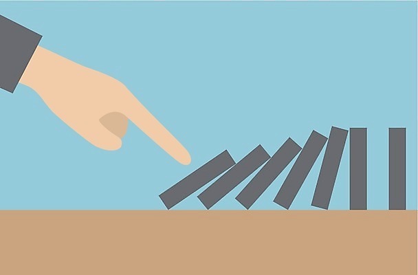 EPS 해외이미지 손 포즈 백그라운드 컨셉 일러스트 비즈니스 손가락 아이디어 게임 변화 떨어짐 밀기 위험 대표 경영자 경영 고립 도미노 반응 위기 재앙 줄서기 효과 해외202004 해외일러스트 모션 놀이 신체부위 리더 파일형식 벡터 이미지허브