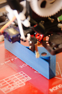 포토 JPG 해외이미지 모델 학생 디자인 교육 산업 조각 과학 컨셉 학교 미래 기술 실험 사람없음 머리 3D 기계 장비 과학기술 공구 업무 뜨거움 실험실 제조 볼륨 인쇄 플라스틱 과학자 만들기 전자 층 공학 DIY 필라멘트 해외202004 해외포토 직업 모션 재질 취미 신체부위 도구 작업 디지털합성 학자 파일형식 이미지허브