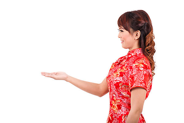 포토 JPG 해외이미지 전통 손 드레스 옷 계절 행복 아시아 얼굴 백그라운드 새해 안내 기념 선물 설명 한명 사람 동양인 손짓 빨간색 유행 축제 중국 희망 기쁨 축하 화려 행운 치파오 연도 사인 동쪽 고립 스타일 해외202004 해외포토 1 감정 나라 컬러 컨셉 모션 인종 신체부위 전통의상 방향 파일형식 이미지허브