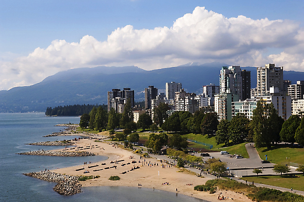 포토 JPG 해외이미지 구름 공원 여행 캐나다 자연 하늘 풍경 사람없음 물 바위 도시 태평양 암초 벤쿠버 서쪽 해외202004 해외포토 자연요소 공공시설 바다 북아메리카 돌_바위 방향 생태계 파일형식 이미지허브