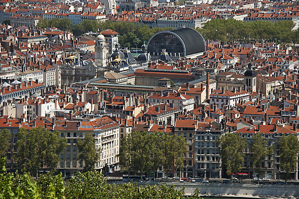 포토 JPG 해외이미지 지붕 파노라마 사람없음 세계문화유산 프랑스 극장 시청 리옹 해외202004 해외포토 유럽 촬영기법 문화재 관공서 파일형식 이미지허브