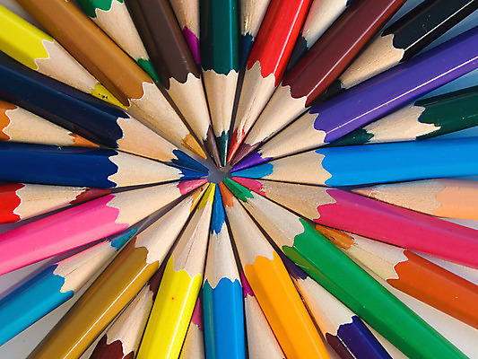 포토 JPG 해외이미지 디자인 교육 분홍색 백그라운드 무지개 패턴 교실 학교 상상 표시 추상 창조 선물 미술 사람없음 목재 초록색 컬러풀 연필 펜 쌓기 흰색 그리기 스케치 그림 예술가 고립 해외202004 해외포토 자연요소 나무 컬러 무늬 재료 모션 문화예술 학용품 필기구 파일형식 이미지허브