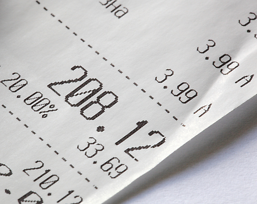 포토 JPG 해외이미지 종이 음식 백그라운드 돈 비즈니스 회의 사람 사람없음 금융 쇼핑 숫자 기계 계산기 금지 흰색 그룹 계산 재산 끝 좌절 상담원 인쇄 예측 가격 심볼 오브젝트 싱글 서식 문서 결제 테이프 영수증 소매 흙더미 계산서 대출 빚 해외202004 해외포토 문자 감정 컬러 컨셉 문구용품 경제 흙 장비 사무원 파일형식 더미 이미지허브