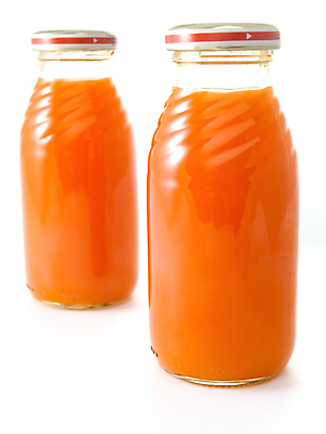 포토 JPG 해외이미지 음료 어린이 음식 채소 오렌지 과일 유리 디저트 건강 사람없음 컬러풀 숟가락 식사 저녁식사 주스 당근 아기 신생아 항아리 인스턴트 먹기 유기농 걸음마 고립 식욕 해외202004 해외포토 웰빙 컬러 모션 재질 뿌리채소 수저 사람 도자기 파일형식 이미지허브