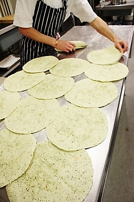 포토 JPG 해외이미지 채소 요리 사람없음 주방 요리사 덮개 신선 인도인 매움 만들기 카레 음식준비 채식주의자 해외202004 해외포토 외국인 직업 음식 모션 동양인 뚜껑 맛 준비 채식 파일형식 이미지허브