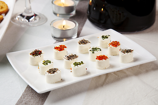 포토 JPG 해외이미지 음식 빵 피망 치즈 사람없음 맛 허브 향신료 쪽파 타파스 해외202004 해외포토 식물 컨셉 채소 유제품 애피타이저 파 향미료 파일형식 이미지허브