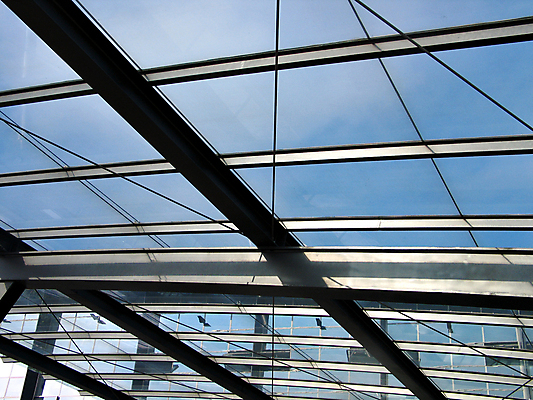 포토 JPG 해외이미지 모양 디자인 산업 백그라운드 패턴 비즈니스 건축양식 창문 유리 하늘 지붕 추상 미래 주택 프레임 실내 사람없음 내부 건물 빛 사무실 햇빛 태양 반사 금속 도시 역 공항 천장 빛망울 철강 프로젝트 해외202004 해외포토 자연요소 건축물 건축 컨셉 무늬 교통시설 재질 파일형식 이미지허브