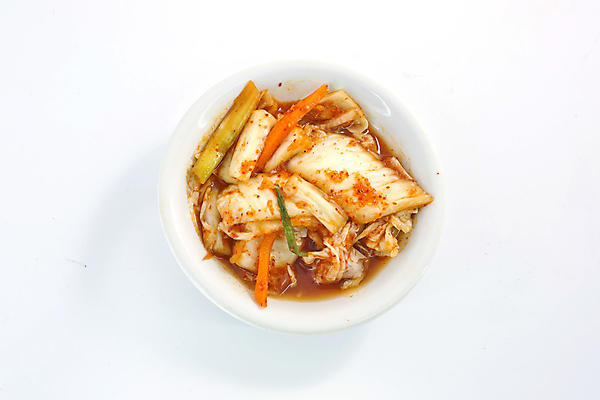 포토 JPG 해외이미지 전통 접시 문화 음식 백그라운드 다이어트 채소 고추 한국 건강 요리 동양인 사람없음 옆모습 빨간색 흰색 뜨거움 닫기 상추 향신료 매움 양배추 발효 후추 남쪽 채식주의자 총각무 해외202004 해외포토 식기 아시아 뷰포인트 컬러 모션 인종 맛 무 방향 채식 향미료 파일형식 이미지허브