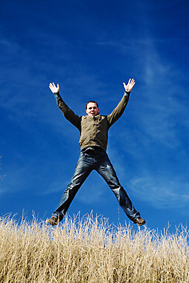 포토 JPG 해외이미지 모양 라이프스타일 남자 행복 감정 스포츠 포즈 밭 자연 하늘 성공 휴식 안내 건강 한명 사람 풍경 소년 야외 파란색 햇빛 점프 희망 힘 봄 기쁨 에너지 자유 가을 표현 무료 해외202004 해외포토 1 계절 어린이 컬러 컨셉 농업 모션 생활 태양 생태계 파일형식 이미지허브