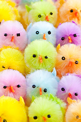 포토 JPG 해외이미지 전통 행복 분홍색 백그라운드 휴가 부활절 기념 병아리 종류 사람없음 장식 컬러풀 노란색 파티 보라색 봄 축하 카피스페이스 해외202004 해외포토 계절 기념일 감정 컬러 컨셉 조류 이벤트 공백 파일형식 이미지허브