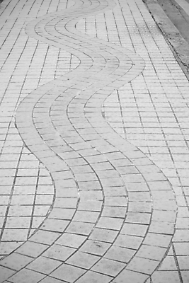 포토 JPG 해외이미지 디자인 공원 도로 길 선 백그라운드 태국 벽돌 영국 거리 안전 사람없음 야외 옆모습 노란색 검은색 산책 회색 흰색 도시 보행자 보행로 오솔길 묘사 일반 건너기 방법 콘크리트 해외202004 해외포토 공공시설 유럽 아시아 뷰포인트 컬러 교통시설 모션 휴식 파일형식 이미지허브