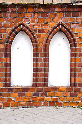 포토 JPG 해외이미지 디자인 벽 백그라운드 2 건축양식 창문 벽돌 주택 사람없음 건물 장식 빨간색 교회 수확 흰색 중세 역사 아치 옛날 해외202004 해외포토 건축물 건축 컬러 농업 종교건축 파일형식 이미지허브