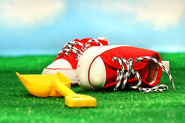 포토 JPG 해외이미지 구름 옷 어린이 스포츠 백그라운드 신발 넥타이 새로움 사람없음 초록색 여름 파란색 달리기 유행 봄 산책 흰색 아기 쌍 작음 삽 스니커즈 걸음마 고립 양발 해외202004 해외포토 레이스천 자연요소 잡화 계절 컬러 운동화 컨셉 모션 휴식 사람 직물 크기 파일형식 이미지허브