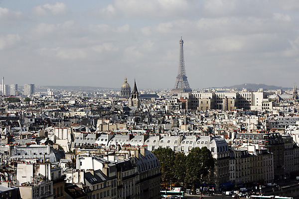 포토 JPG 해외이미지 공원 유럽 여행 하늘 휴가 사람없음 건물 탑 프랑스 도시 역사 심볼 방문 프랑스어 랜드마크 파리(프랑스) 해외202004 해외포토 문자 건축물 공공시설 나라 파일형식 이미지허브