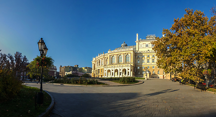 포토 JPG 해외이미지 나무 공원 감정 유럽 도로 조각 여행 백그라운드 가로등 건축양식 자연 하늘 아침 휴식 파노라마 사람없음 야외 여름 도시풍경 계단 봄 도시 역사 고독 정사각형 거인 단계 천연기념물 옛날 우크라이나 회복 해외202004 해외포토 주간 도형 식물 계절 공공시설 건축 나라 길 컨셉 교통시설 촬영기법 풍경 생태계 파일형식 이미지허브