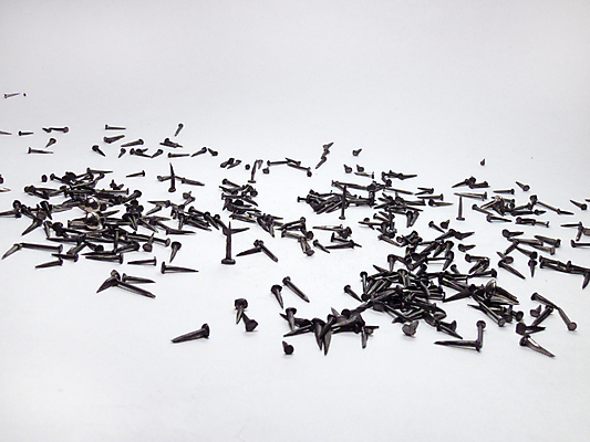 포토 JPG 해외이미지 모양 산업 백그라운드 신발 컨셉 패턴 가정 아이디어 그림자 사람없음 가로 금속 장비 회색 흰색 업무 못 그룹 작업실 작음 손톱 수집 배열 철 날카로움 흙더미 옛날 철강 해외202004 해외포토 손 컬러 무늬 재질 흙 공구 작업 크기 파일형식 더미 이미지허브