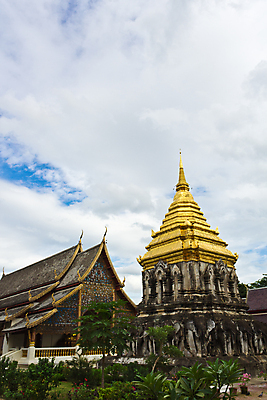 포토 JPG 해외이미지 종교 불교 건축양식 태국 미술 동양인 사람없음 탑 큼 신성 숭배 옛날 존경 해외202004 해외포토 건축물 건축 아시아 문화예술 인종 크기 파일형식 이미지허브
