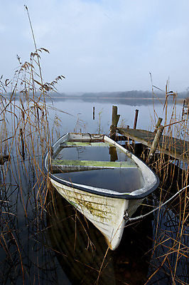 포토 JPG 해외이미지 계절 호수 바다 자연 하늘 아침 풍경 사람없음 야외 물 파란색 반사 평화 환경 항구 침묵 황혼 꿈 추위 안개 가을 시골 시간 분위기 매끈함 신비 버리기 속도 내추럴 뿌연 옛날 혼자 수평선 해외202004 해외포토 주간 자연요소 컬러 컨셉 교통시설 모션 날씨 소리 일몰 감각 생태계 파일형식 이미지허브