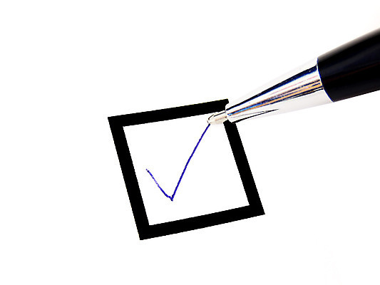 포토 JPG 해외이미지 손 교육 종이 백그라운드 컨셉 비즈니스 성공 사람 사람없음 빨간색 상자 사무실 연필 펜 우주 검은색 시험 금지 흰색 기록 업무 선택 어플리케이션 투표 심볼 사인 보고서 옵션 서식 문서 해결 고립 대답 마케팅 설문지 승인 체크리스트 목차 해외202004 해외포토 컬러 학용품 신체부위 필기구 작업 선거 파일형식 이미지허브