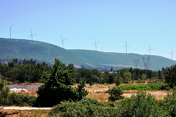 포토 JPG 해외이미지 공원 바람 날씨 사람없음 파란색 황혼 발전기 에너지 정상 생태계 북쪽 세대 생태학 해외202004 해외포토 자연요소 공공시설 교육 컬러 일몰 발전소 방향 파일형식 이미지허브