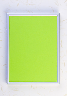 포토 JPG 해외이미지 벽 액자 프레임 액자틀 사람없음 목재 은색 목업 해외202004 해외포토 나무 컬러 재료 틀 파일형식 이미지허브